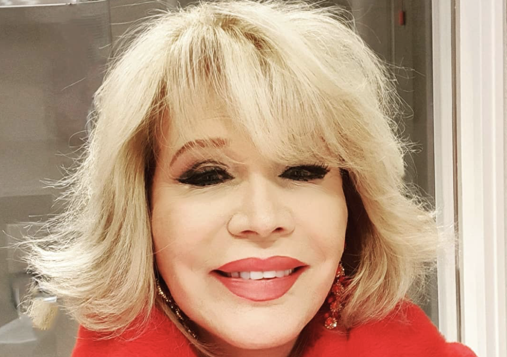 Amanda Lear rifiuta l'invito di Barbara D'Urso a Domenica Live